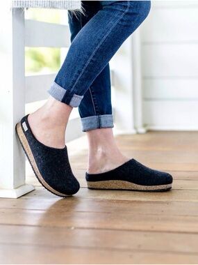 Stegmann Essenz Wool Clogs Graphite Gray Comfort Slip-On Shoes Women’s Size 7